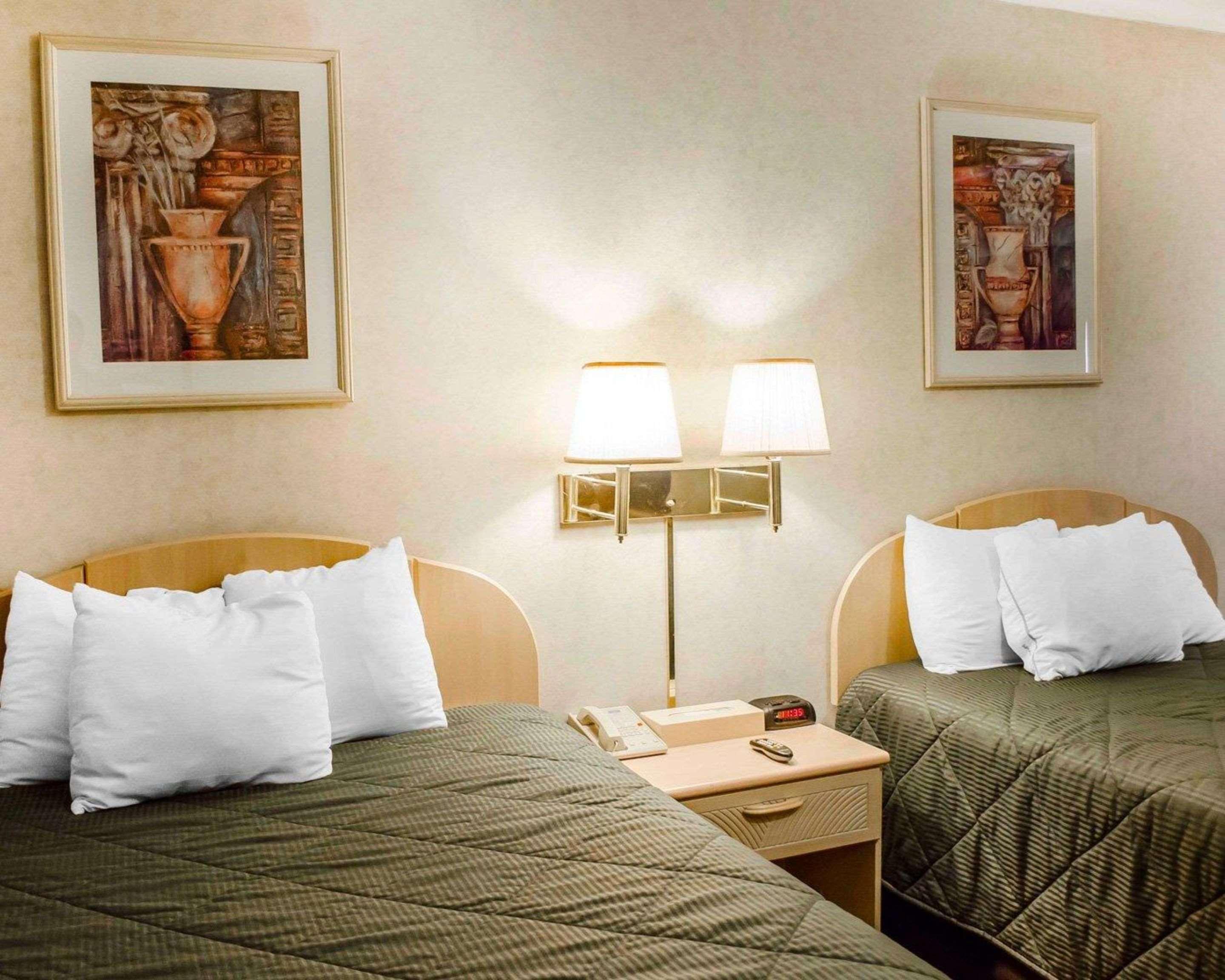 Rodeway Inn Dillsburg Eksteriør billede