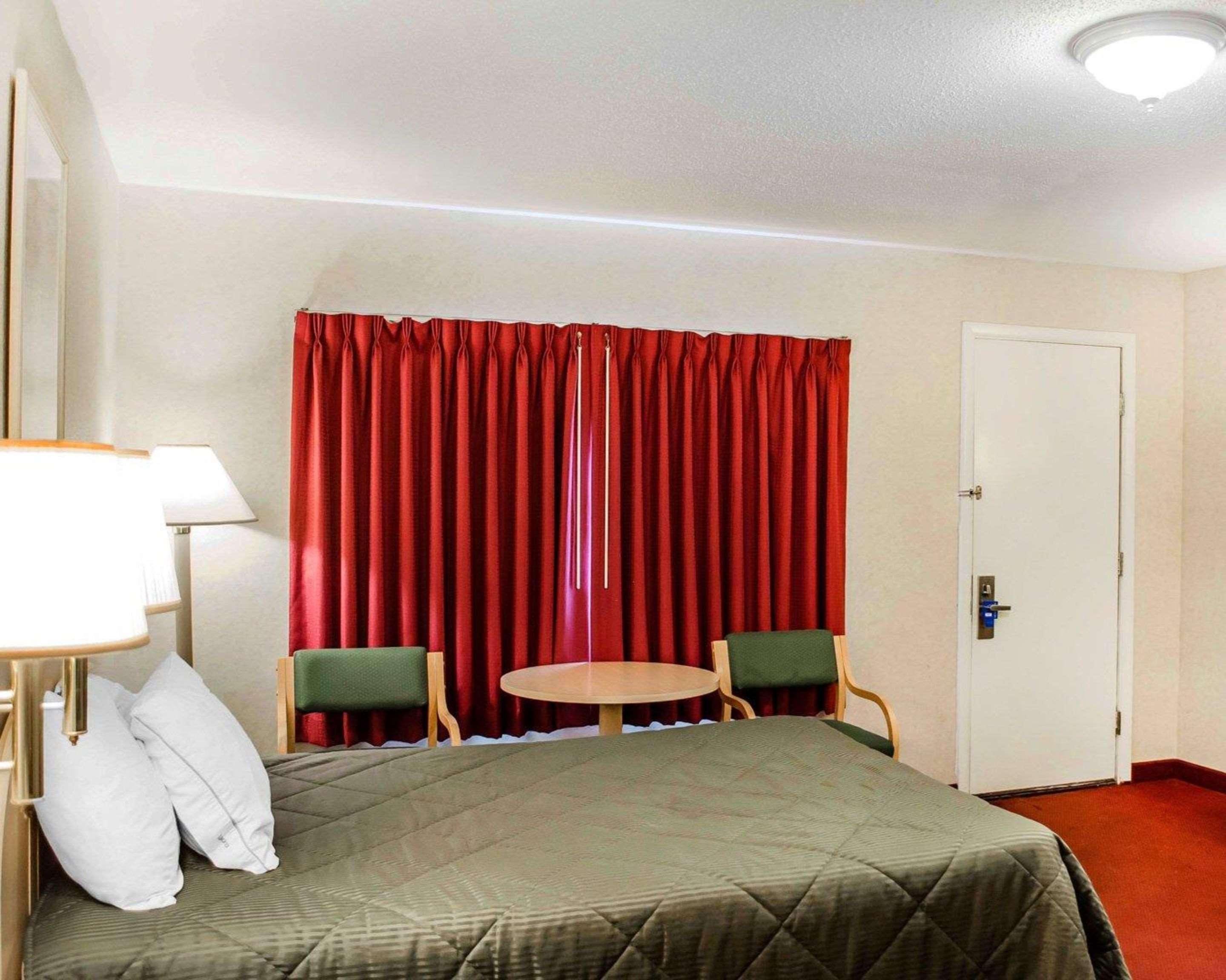 Rodeway Inn Dillsburg Eksteriør billede