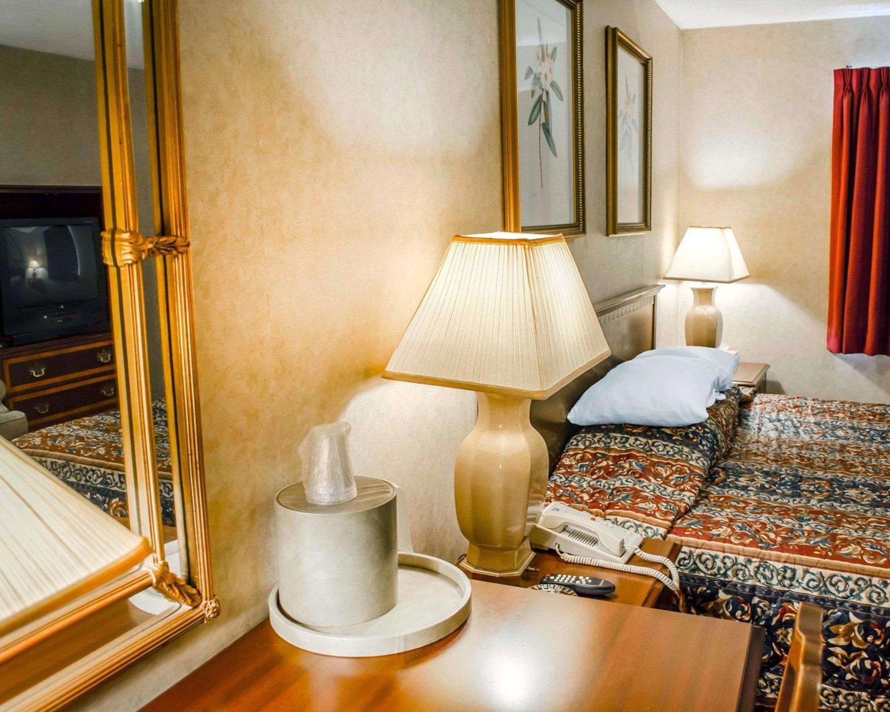 Rodeway Inn Dillsburg Eksteriør billede