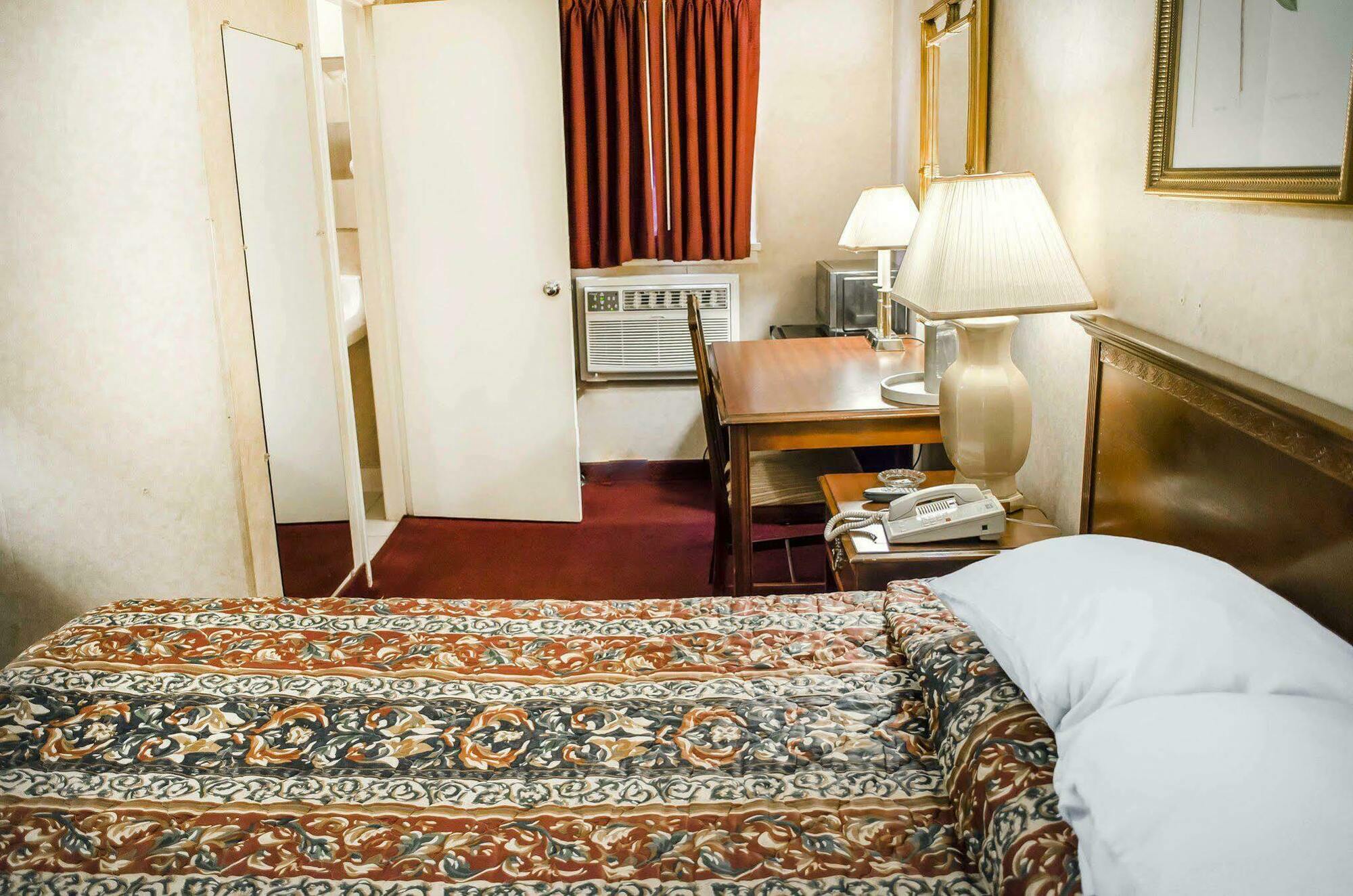 Rodeway Inn Dillsburg Eksteriør billede